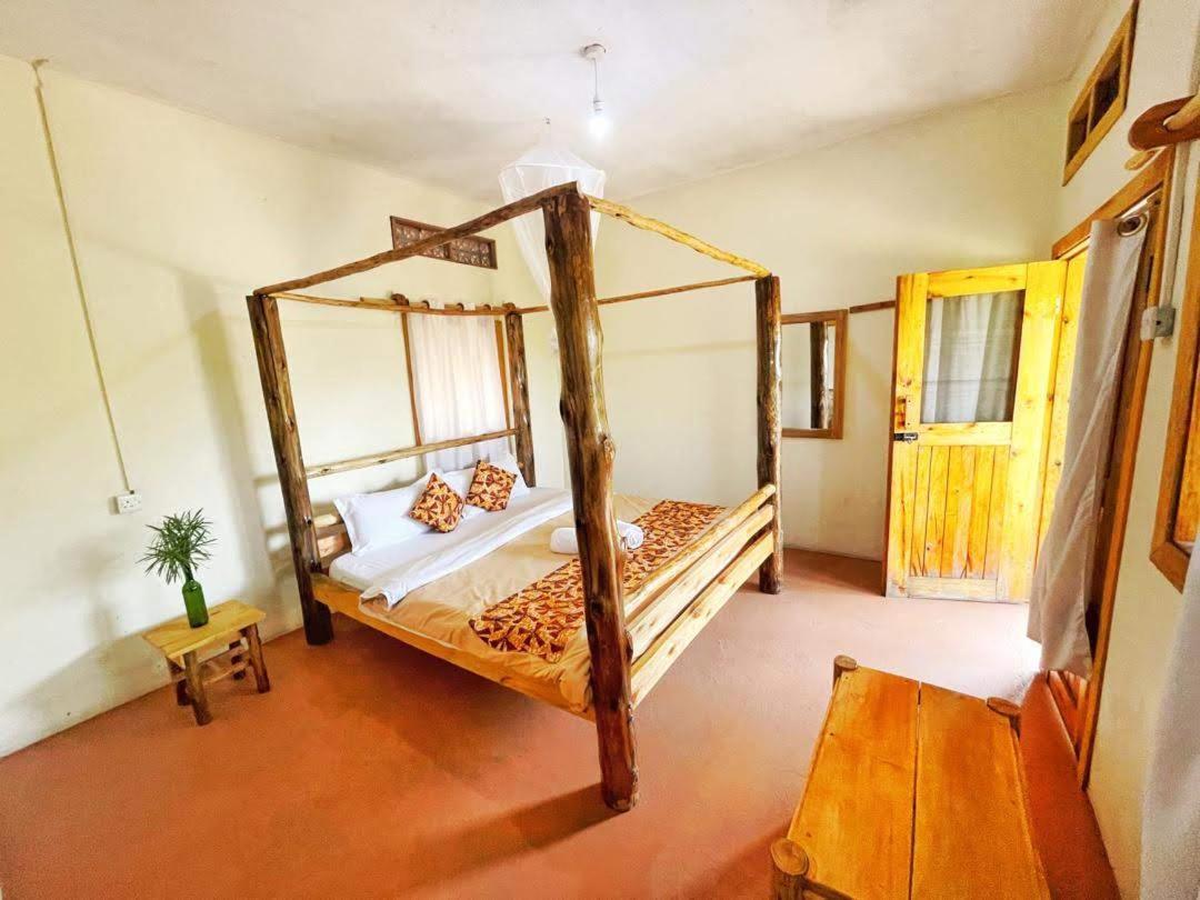 Murchison Giraffe Camp Paraa Exterior photo